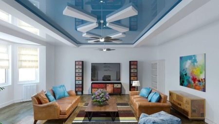Двухуровневые натяжные потолки для зала: особенности и варианты дизайна