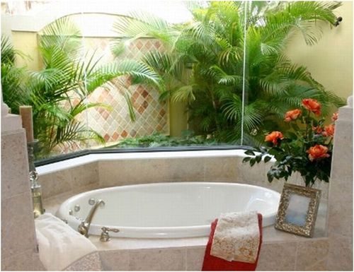 Как выглядит ванная с цветами