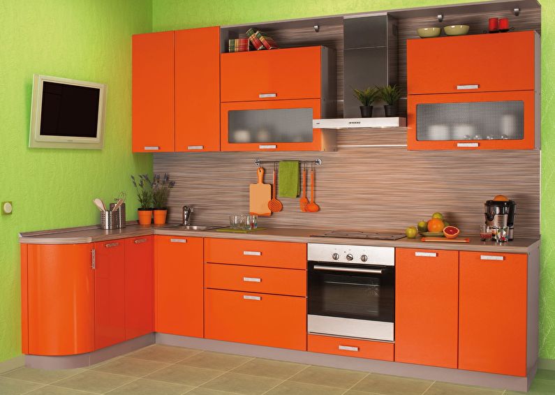 Сочетание цветов в интерьере кухни - оранжевый с зеленым