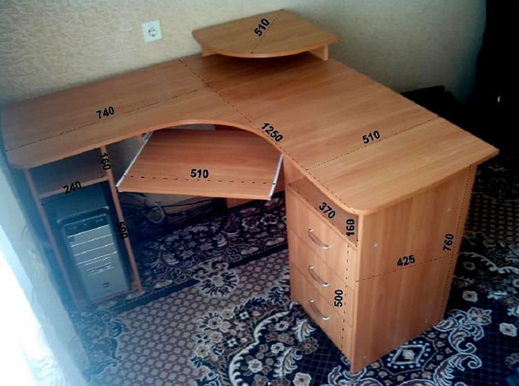Основные размеры углового компьютерного стола из ЛДСП