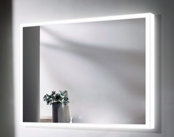 Подсветка может обрамлять зеркало в виде сияющей рамы, придавая ему элемент сказочности