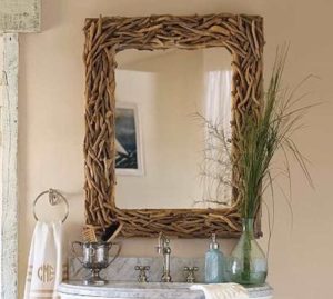 Зеркало декорированное спилами дерева своими руками